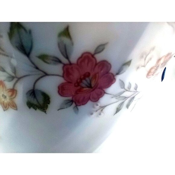 Teacup Sheffield Bouquet Fine China Footed Porcelain Japan 3.5 Inches Vintage - Picture 4 of 16